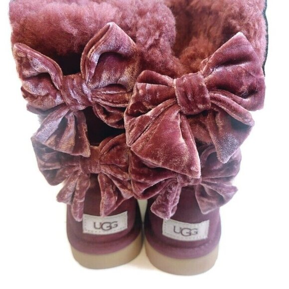 UGG Bailey Bow Crushed Velvet Suede Boots Womens Size 6 Wine Grape 1138171 - Picture 6 of 11